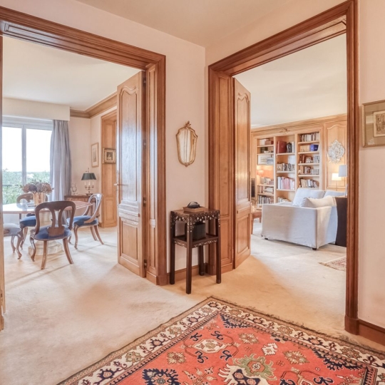  PROGEDIM / ESPLANADE IMMOBILIER : Appartement | VILLE-D'AVRAY (92410) | 188 m2 | 5 060 &euro; 