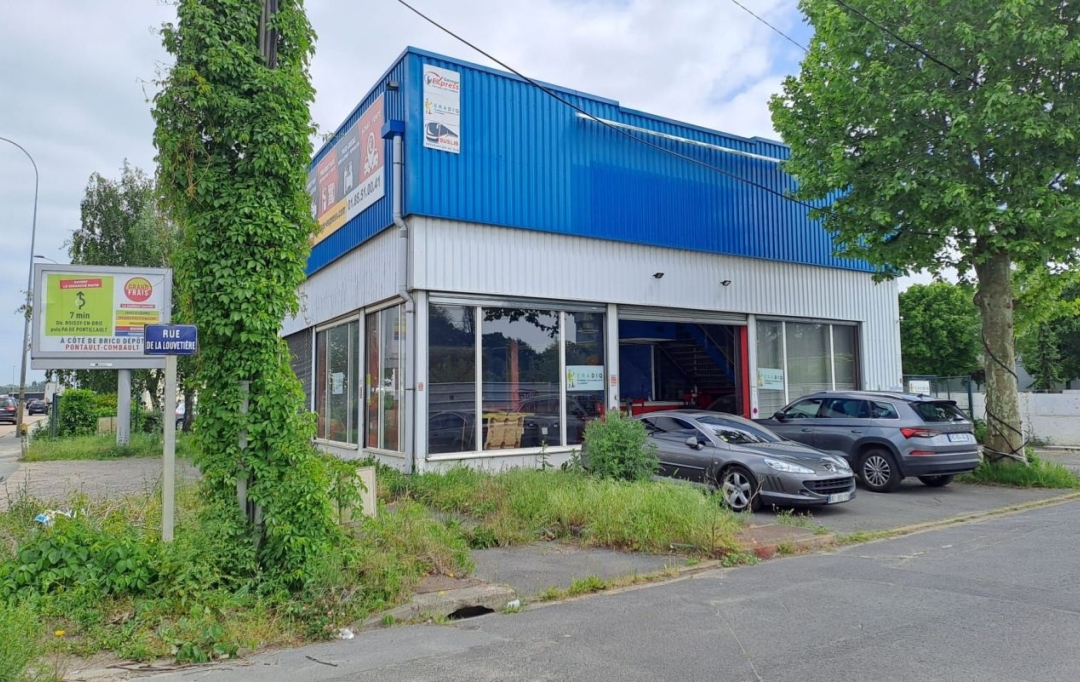 ESPLANADE IMMOBILIER/ PROGEDIM : Local / Bureau | PONTAULT-COMBAULT (77340) | 300 m2 | 5 000 € 
