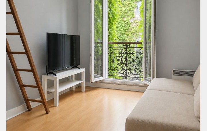 Appartement P2   PARIS  36 m2 1 261 € 