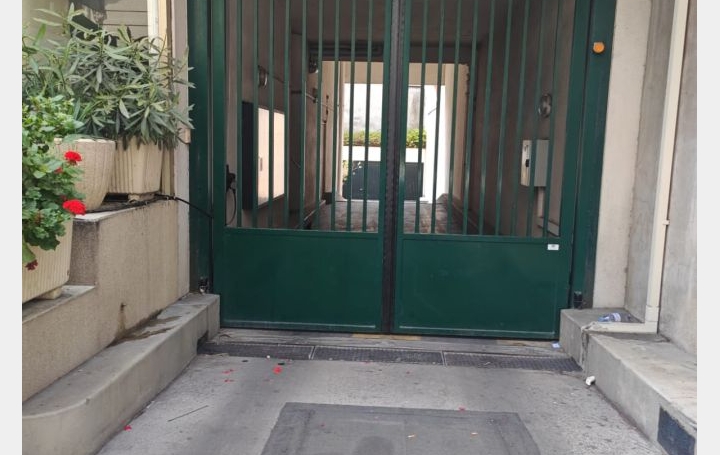 Parking PARIS 20 000 € Parking PARIS 20 000 €